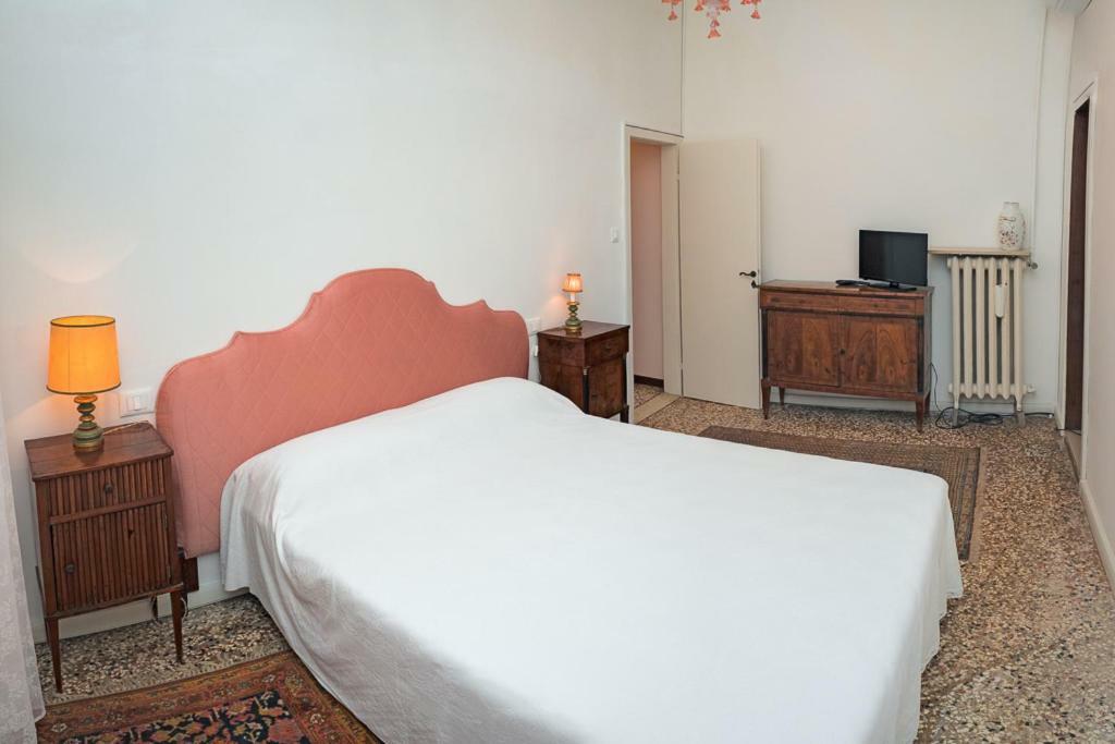 Casa Cattaneo Grand Canal View Apartment Venice